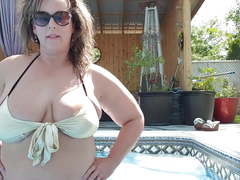 BBW Wife in Bikini